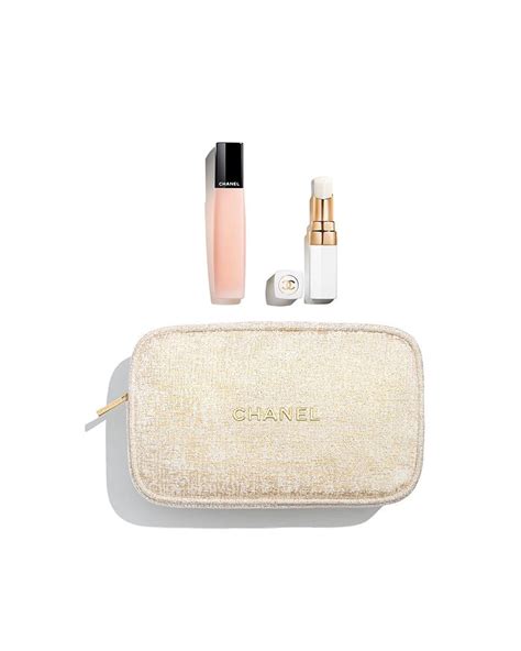 chanel on-the-go moisture makeup set|Chanel makeup sets.